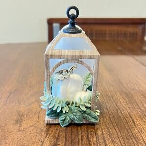 NEW B&BW Pumpkin Lantern Autumn Wallflower. NO LIGHT